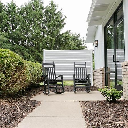 Farmhouse Suites By Amish Country Lodging Millersburg Dış mekan fotoğraf